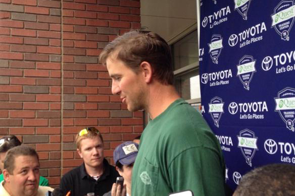 Manning Holds Court After Conditioning (picture by Andrew Garda)